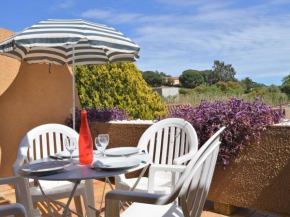 Studio 4 couchages avec terrasse, parking et proche plage au Lavandou - FR-1-251-240